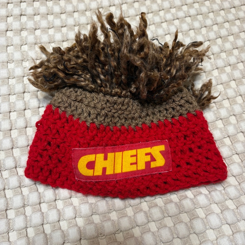 Infant Kansas City Chiefs Hat Crocheted Beanie Patrick Mahomes 12M Costume